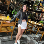 Abril_Cutee_