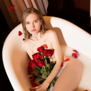 Effy_Florens