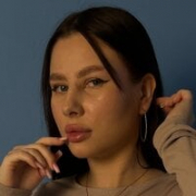 ThreeBrunetteSexyGirls