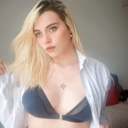 Hayley_A02