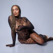 JuicyKendra_
