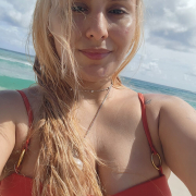 Alicee1008