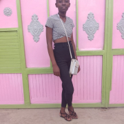 Petite_queen20