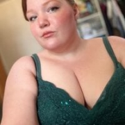 HeartEyesThickThighs