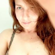 Nicolle05
