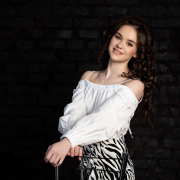 Molly_Sizor