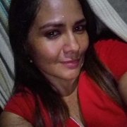 laura_v