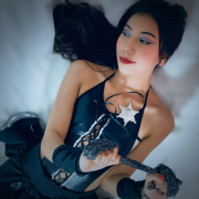 alessia_clark_
