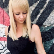 BlondyLola