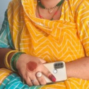 Indianhousewife38