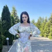 Nelle_Kit