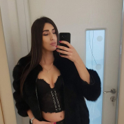 RoxyDecker