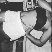 Xkinky_Vee