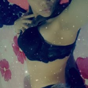 bruneteprety