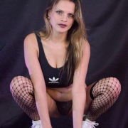 zhoelis_xx