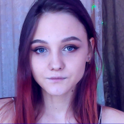 Ella_Di