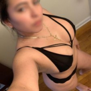 laurabigboobs