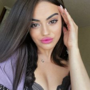 Nicole-Leee