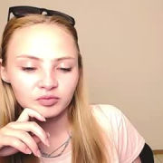 playful_blonde_
