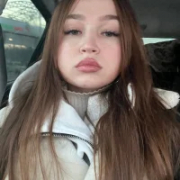 Chloooee