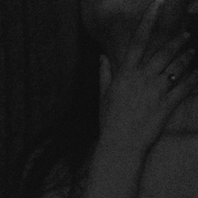Godes_scarlet