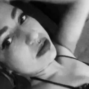 valentina_squirt_milf