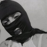 Naomi_shir