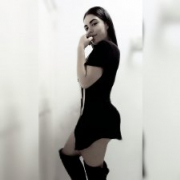 Scarlettpink