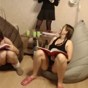 home_hot_girls_