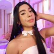 Khloe_Dangel