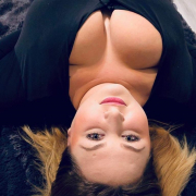 adelleblondyxxx