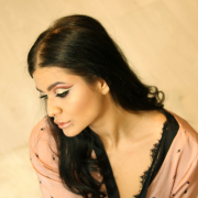 QueenA__