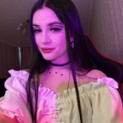 Molly_Crystall