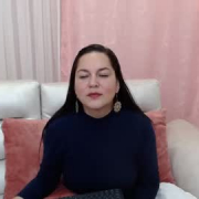 mature_thalia