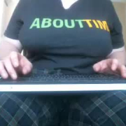 busty_mom33