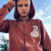 Pretty_Oliver1999