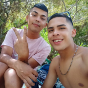 COUPLEHOT_666