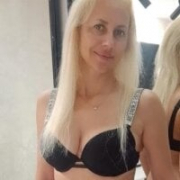 KissMiSveet