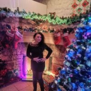Nika_Curly