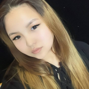 Sarah_kiss