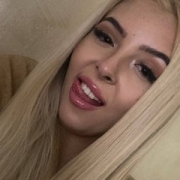 VictoriaMorrone