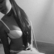 Mialovesex
