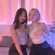 MirellaAndBella