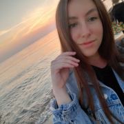 ChloeKiss