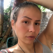 MiaStuart_