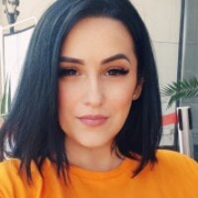 Alicia_26