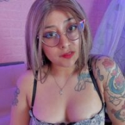 Juliexxxxtasy