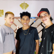 MENS_TEENHOT