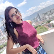 soffia_decker