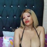 AmazingBoobsxx20